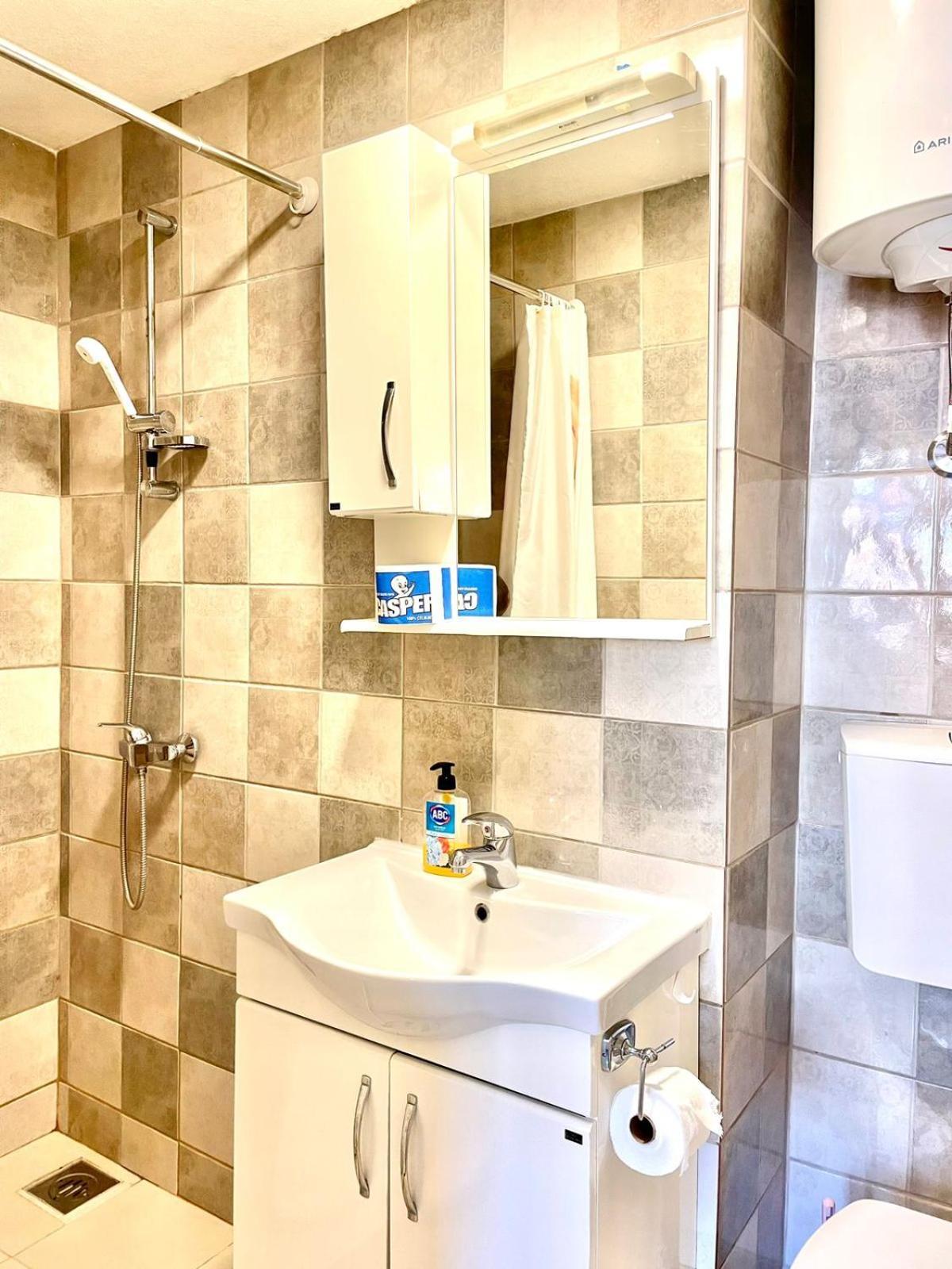 קוטור Apartments Bella מראה חיצוני תמונה