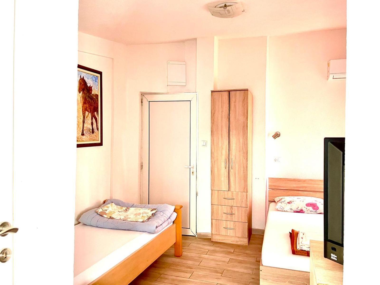 קוטור Apartments Bella מראה חיצוני תמונה